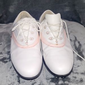 Golf Shoes by FootJoy Super Comfy, Leather,& Weatherproof.size 8